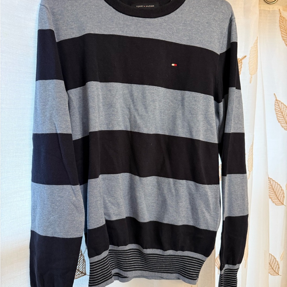 Tommy Hilfiger Men’s Black and Gray Striped Crewneck Sweater